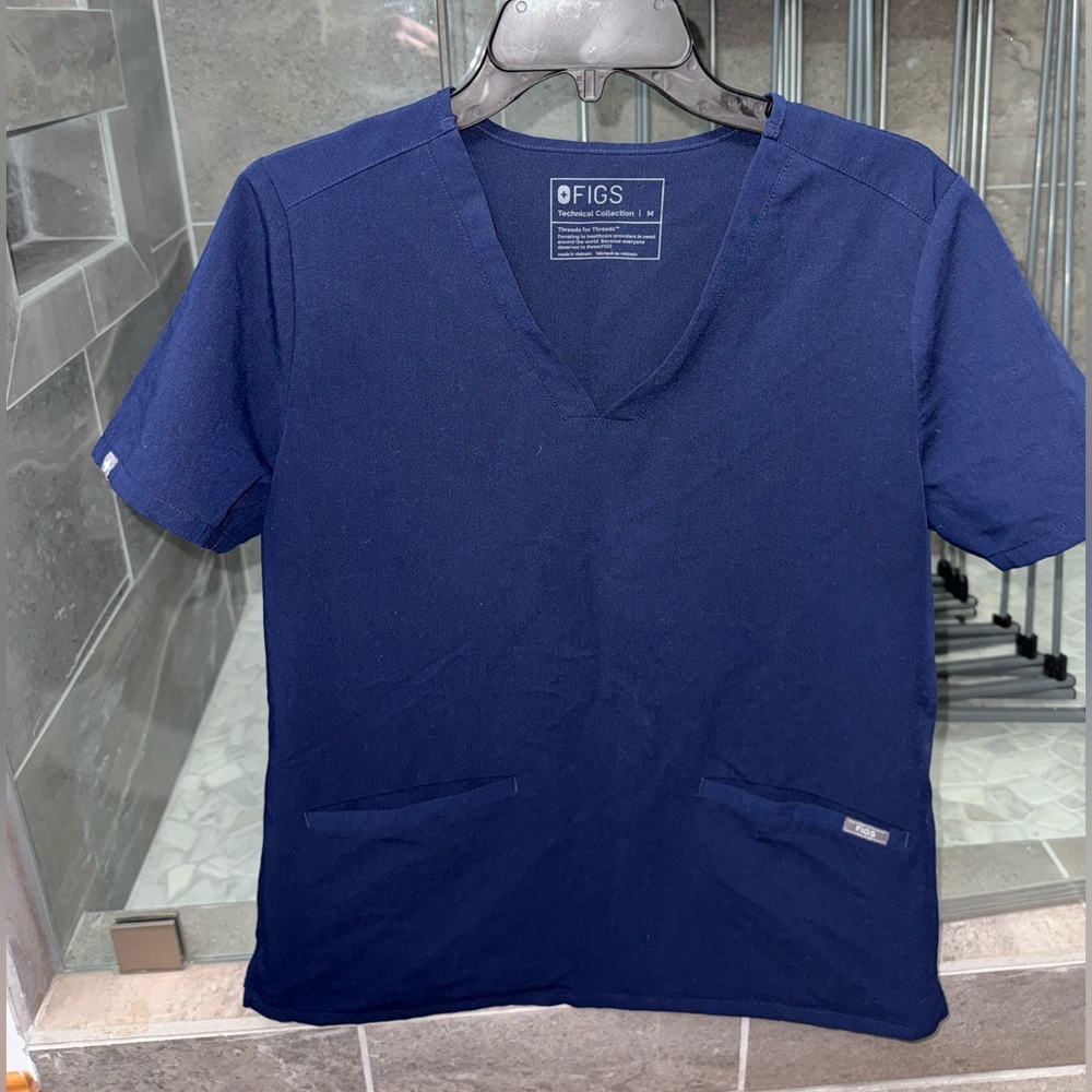 FIGS Scrub Top